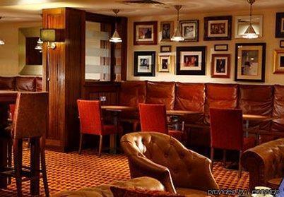 Hotel The Aberdeen Dyce