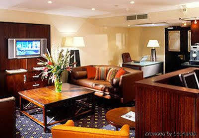 Hotel The Aberdeen Dyce